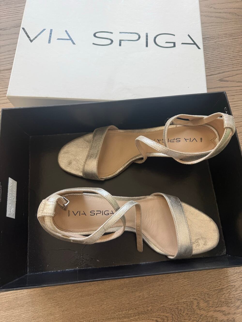 Via Spiga Gold Metallic Strappy Ankle Strap Sandals with Original Box 8M